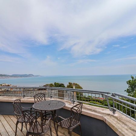 The Penthouse Apartment Lyme Regis Exterior photo