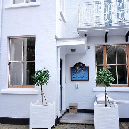 The Penthouse Apartment Lyme Regis Exterior photo