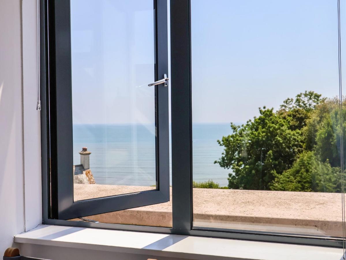 The Penthouse Apartment Lyme Regis Exterior photo